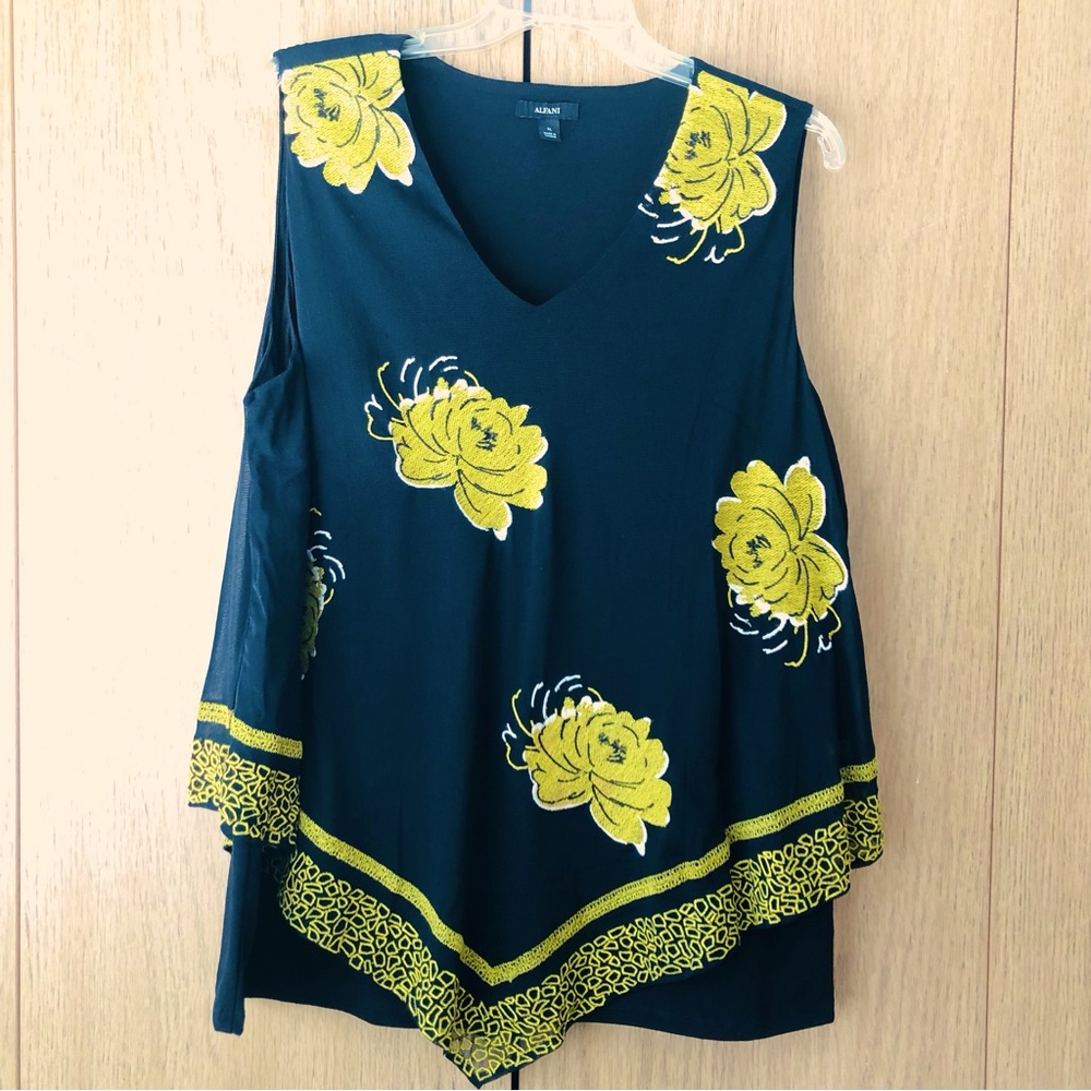 Alfani Sleeveless Floral Embroidered Blouse XL Black Yellow